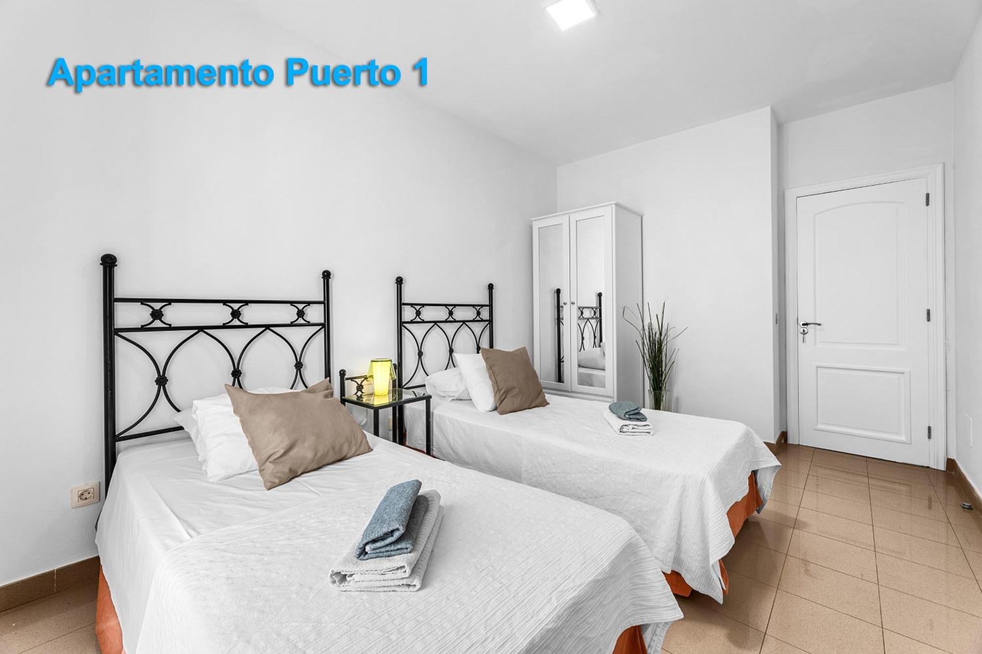 Apartamentos Puerto 1, 2 Y 3 플라야블랑카 객실 사진