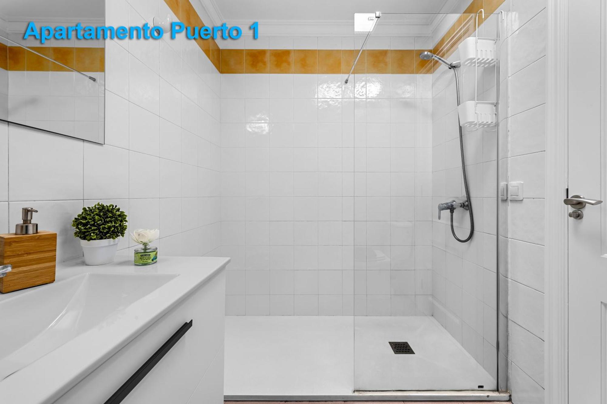 Apartamentos Puerto 1, 2 Y 3 플라야블랑카 객실 사진